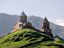 Vorderasien, Georgien - Kaukasus: Von Swanetien zum Prometheus-Berg - Kapelle auf dem Hgel