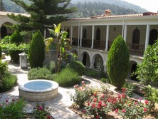 Vorderasien - Zypern: Aphrodite, Troodos & Meer - Ein Innenhof