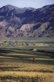 Kirgistan: Auf Merzbachers Spuren im Himmelsgebirge - Trekking - Gebirgslandschft Mensch
