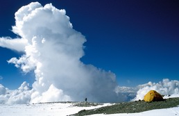 Zentralasien, Kirgistan: Zwischen Issyk Kul und Tienschan - Wolken