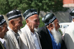 Zentralasien, Usbekistan: Morgenland aus „Tausendundeiner Nacht“ - Mnner mit Bart