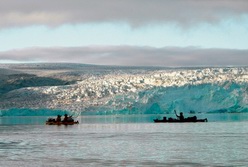 Nordeuropa, Grnland: Inuit, Eisberge und Nordlichter - Auf dem Wasser