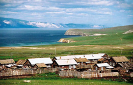 Russland, Sibirien, Baikal: Sommerreise - Inseldorf