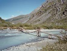 Zentralasien, Russland: Trekking im Altaigebirge - Hngebrcke am Akkem-See