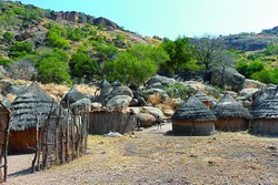 Sudan: Schatzkammer der Pharaonen - Nuba Hütten